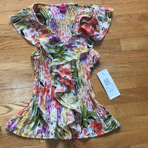 Summer sleeveless floral blouse